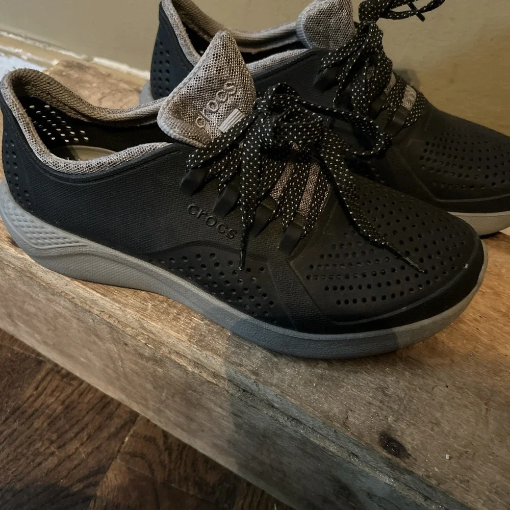 Crocs LiteRide Pacer Comfort Lace Up Shoes Grey Womens Size M5 Casual